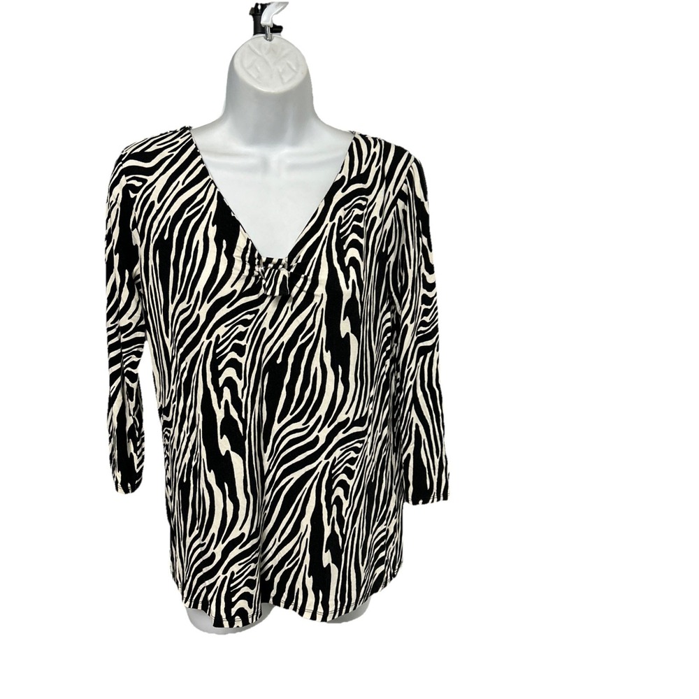 Dana Buchman Women's‎ Small Zebra Print V Neck Pullover Stretch 3/4 Sleeve Sexy